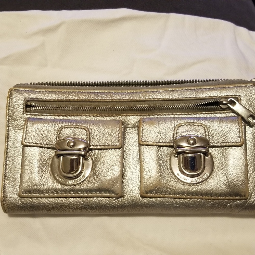 Marc Jacobs calf leather zip wallet clutch rare